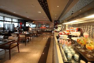 Ramada by Wyndham Abu Dhabi Downtown - Restaurant