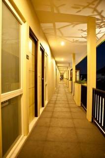 General view thumbnail 18