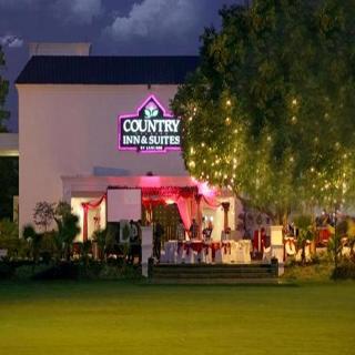 General view
 di Country Inn & Suites by Carlson Delhi Satbari