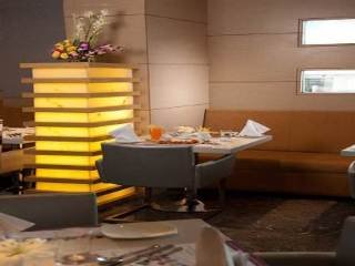 Lobby
 di Royal Orchid Central Vadodara