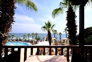 Anitas Beach Hotel