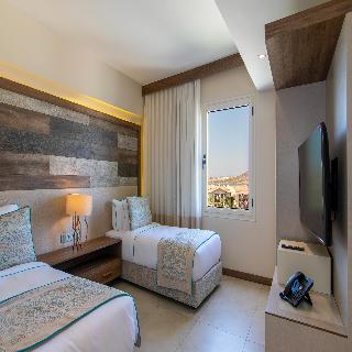 Design Plus Seya Beach Hotel