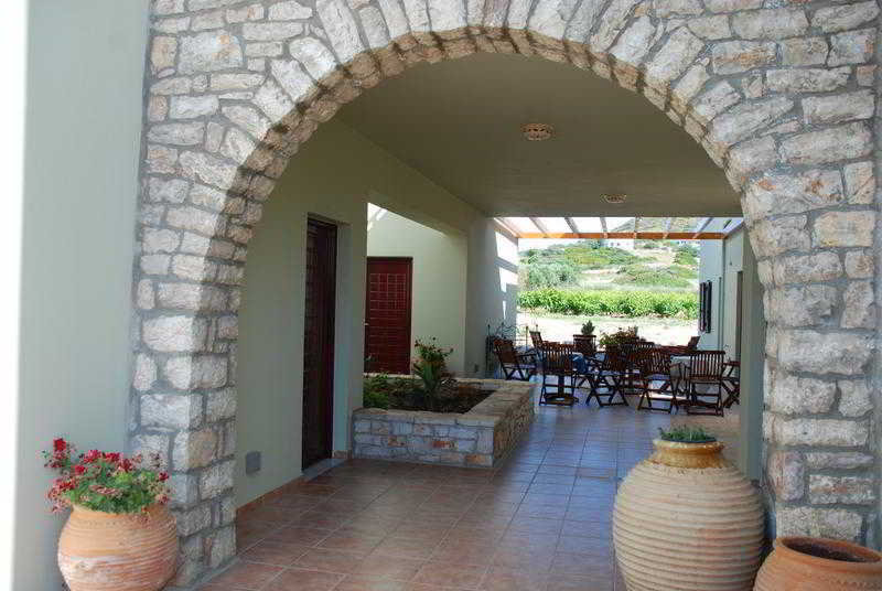 General view
 di Vilana Studios