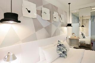 Room:TWN.AS