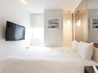 Room:DBL.ST-1
