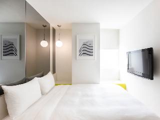 Room:DBL.ST-1