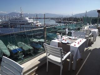 Alesta Yacht