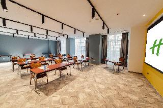 Holiday Inn Bucharest - Times