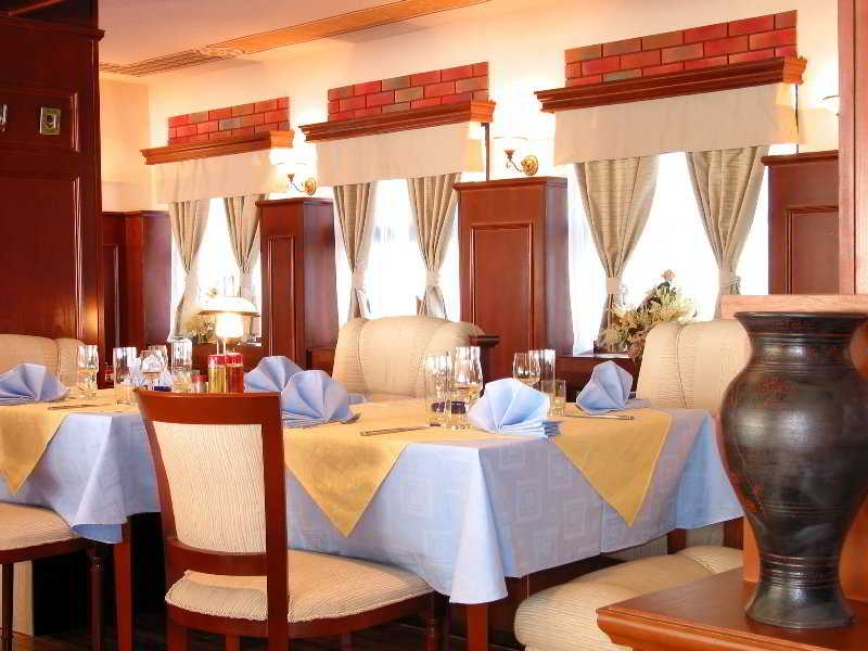 Restaurant
 di Elina