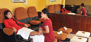 General view
 di Tibet International