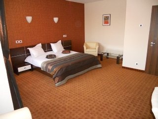 Room
 di INTER BUSINESS Bucharest