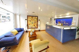 Lobby
 di Nuevo Hotel Cafe Real