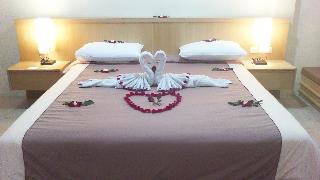Room thumbnail 7