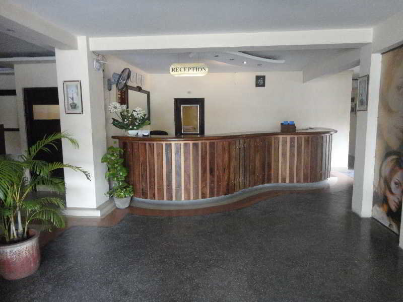 Lobby
 di Indra Regent
