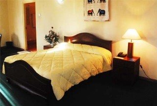 Room
 di Indra Regent