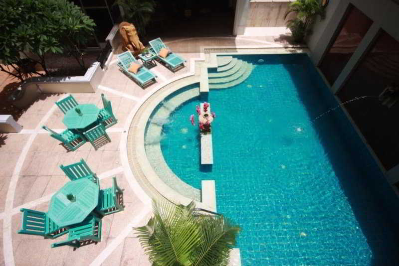 Pool
 di Asoke Residence Sukhumvit