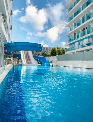 Blue Bay Platinum Hotel
