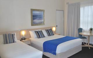 Room thumbnail 36