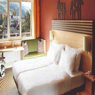 Room Room