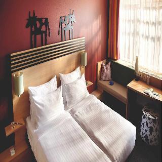 Room Room