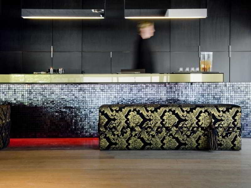 Lobby
 di Carbon Hotel