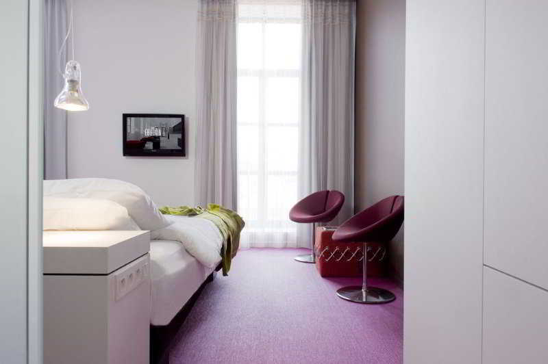 Room
 di Eburon Hotel