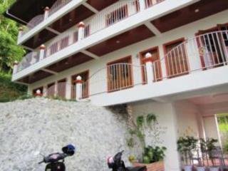 General view thumbnail 2