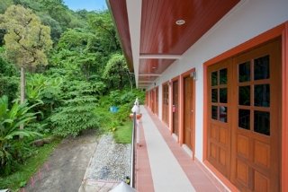 General view thumbnail 7