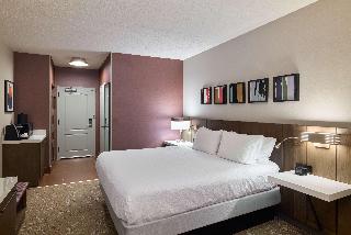 1 King Premium W/In-Room Drinks-Snacks