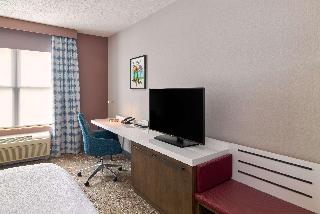 1 King Premium W/In-Room Drinks-Snacks
