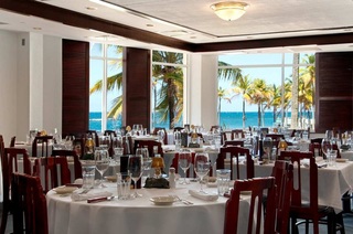 Condado Lagoon Villas at Caribe Hilton - Restaurant