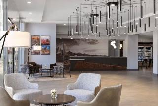 DoubleTree by Hilton Phoenix Midtown