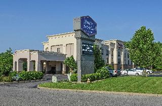 Hampton Inn AND Suites Youngstown-Canfield