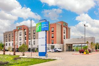 Holiday Inn Express Hillsboro I-35