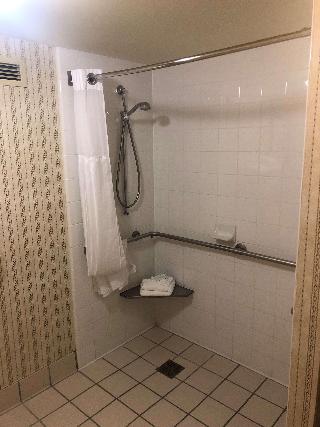 2 Double Mobility Access W/ Roll In Shower