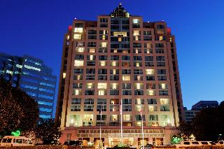 Hilton Los Angeles North Glendale & Executive
