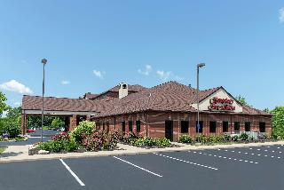 Hampton Inn AND Suites Cleveland Airport Middleburg