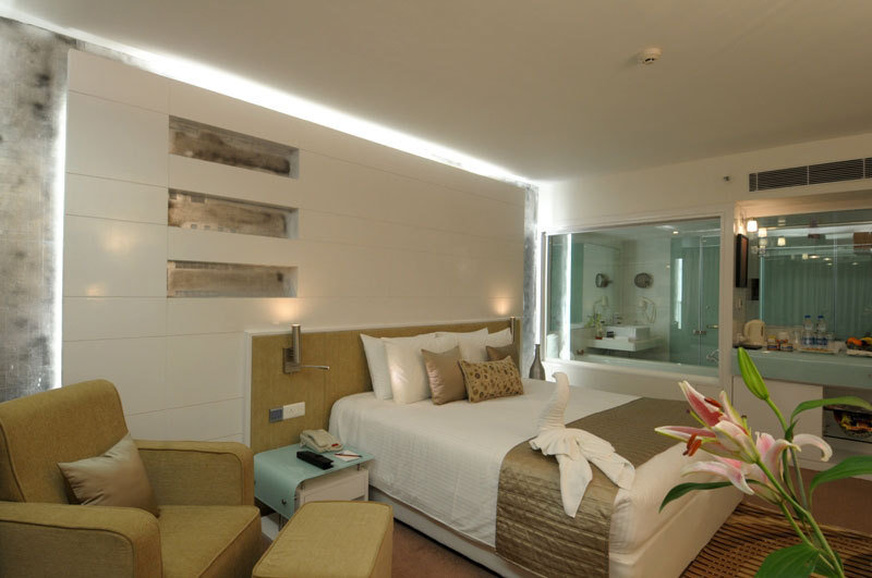 Room
 di St Laurn Towers