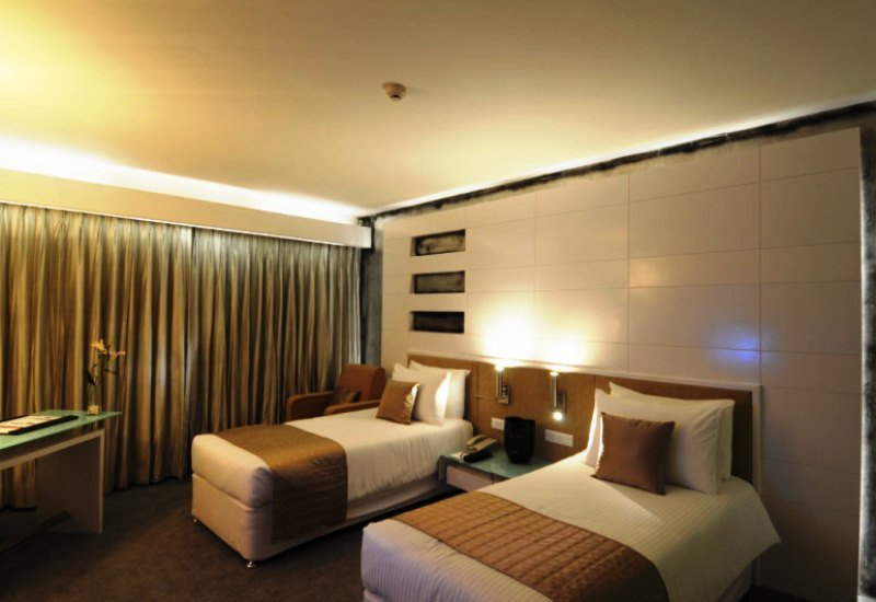 Room
 di St Laurn Towers
