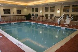 Pool
 di Hampton Inn & Suites Mahwah