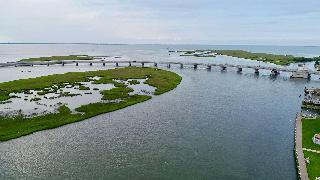 Hampton Inn & Suites Chincoteague-Waterfront