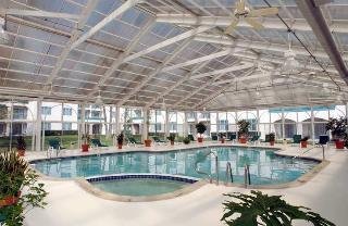 Pool
 di DoubleTree Suites by Hilton Hotel Mt. Laurel