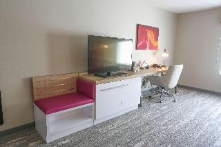 1 King Bed 1 Bedroom Suite