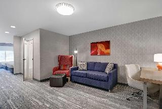 2 Queen Beds 1 Bedroom Suite