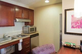 1Kg/2Qn Mobility Access Ri Shwr 2Bdrm Nsmk