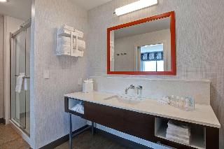 King Room W Microwave And Fridge