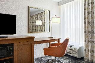 1 King Shower Sofa/Microwv/Fridge Nonsmoke