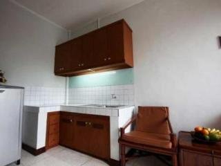 Room thumbnail 2