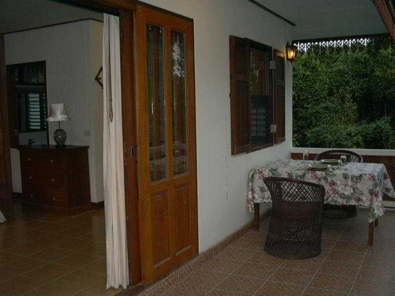 Room thumbnail 7