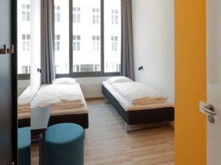 Room thumbnail 32